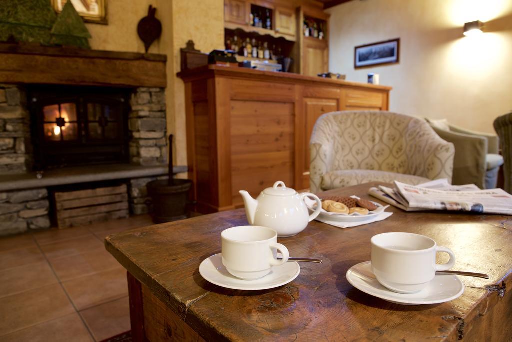Hotel Croux Courmayeur Ngoại thất bức ảnh