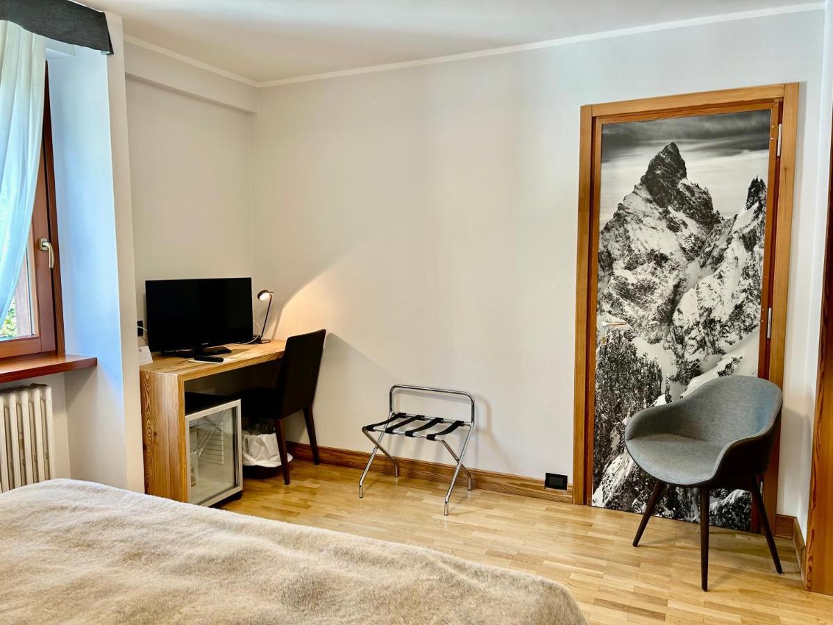 Hotel Croux Courmayeur Ngoại thất bức ảnh