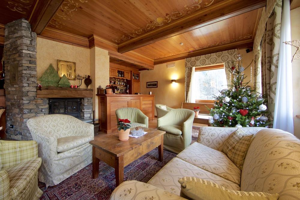 Hotel Croux Courmayeur Ngoại thất bức ảnh